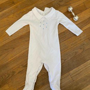 NWOT Hide & Seek boys layette sz 0-3 mos